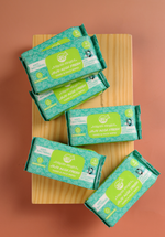 Load image into Gallery viewer, BESTLAB JEJU ALOE FRESH HAND AND FACE MINI WIPES

